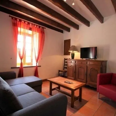 House Zamatelua 1 3